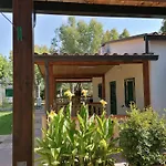 Nina's House, 2