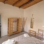 Nina's House, 2