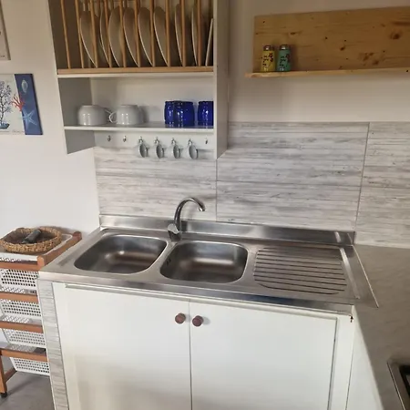 Nina's House, 2 Apartment *